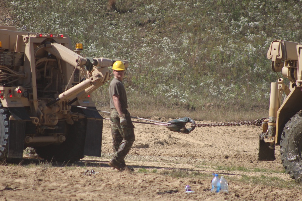 Fort McCoy RTS-Maintenance holds Wheeled Vehicle Recovery Operations Course