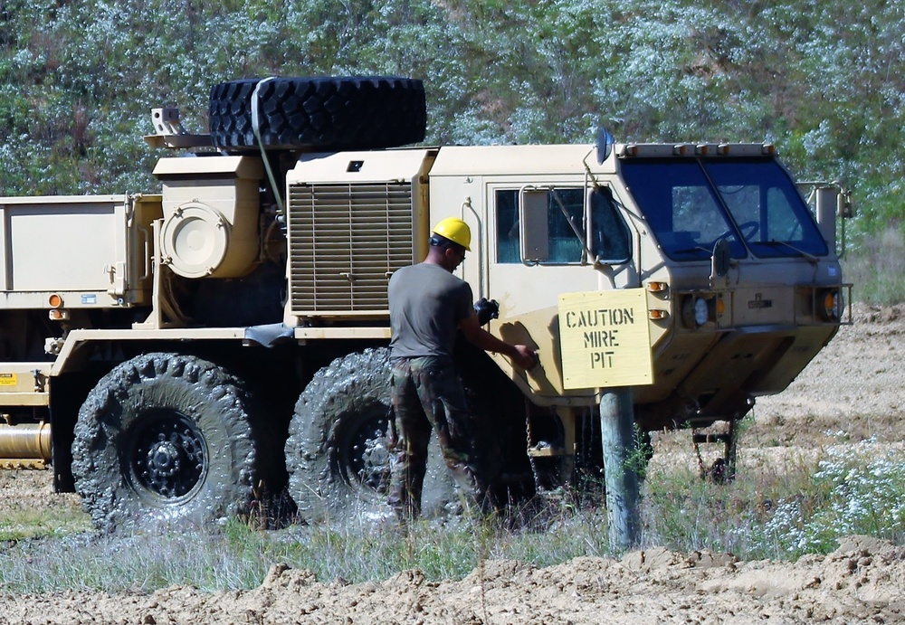 Fort McCoy RTS-Maintenance holds Wheeled Vehicle Recovery Operations Course