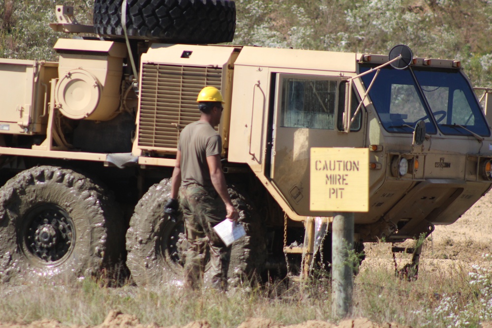 Fort McCoy RTS-Maintenance holds Wheeled Vehicle Recovery Operations Course