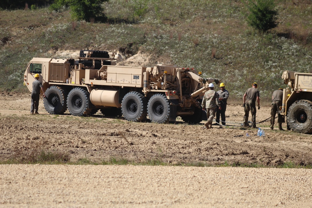 Fort McCoy RTS-Maintenance holds Wheeled Vehicle Recovery Operations Course