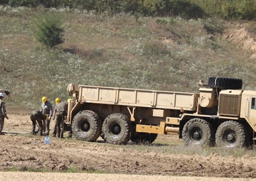 Fort McCoy RTS-Maintenance holds Wheeled Vehicle Recovery Operations Course