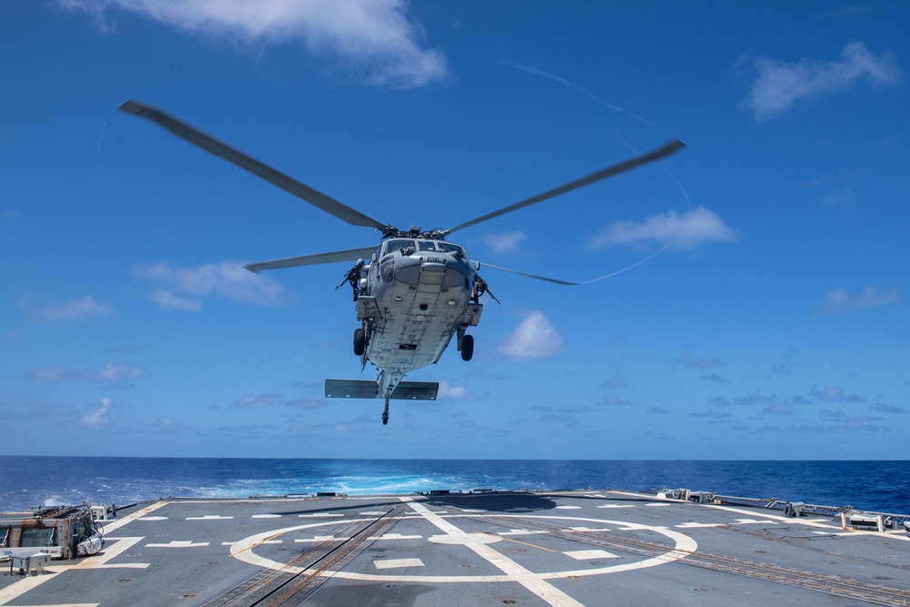 USS Howard (DDG 83) underway