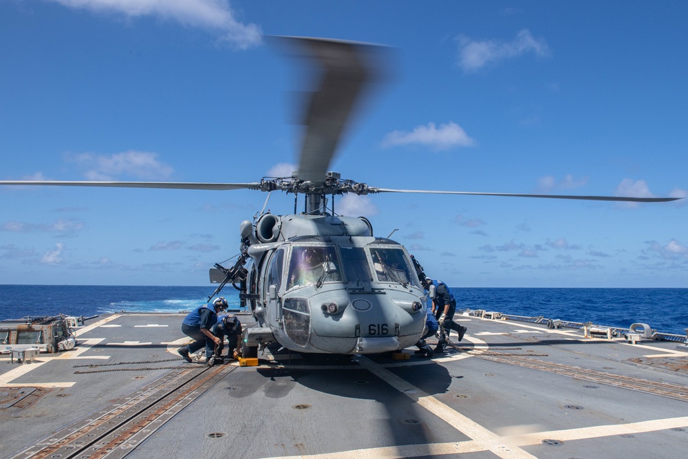 USS Howard (DDG 83) underway