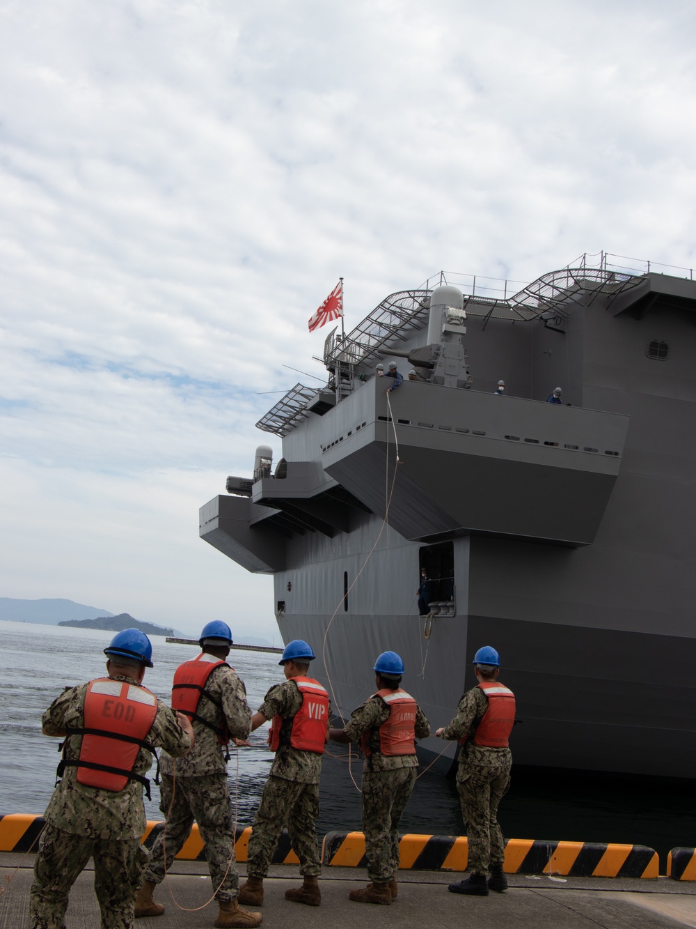 Japanese Ship Izumo arrives at MCAS Iwakuni Harbor