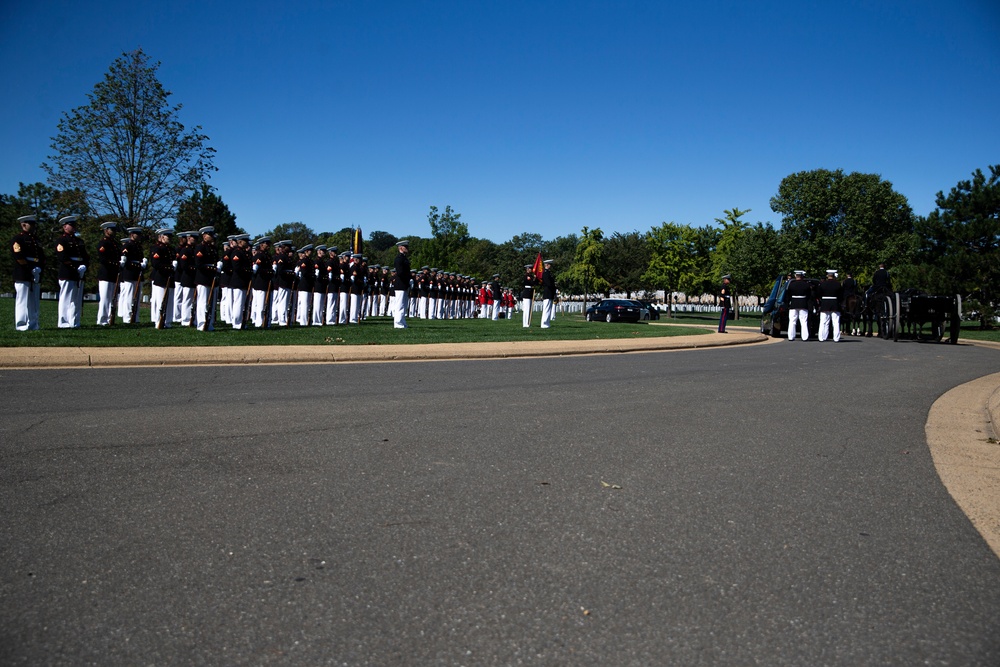 Staff Sgt. Daniel T. Hoover laid to rest at Arlington National Cemetery