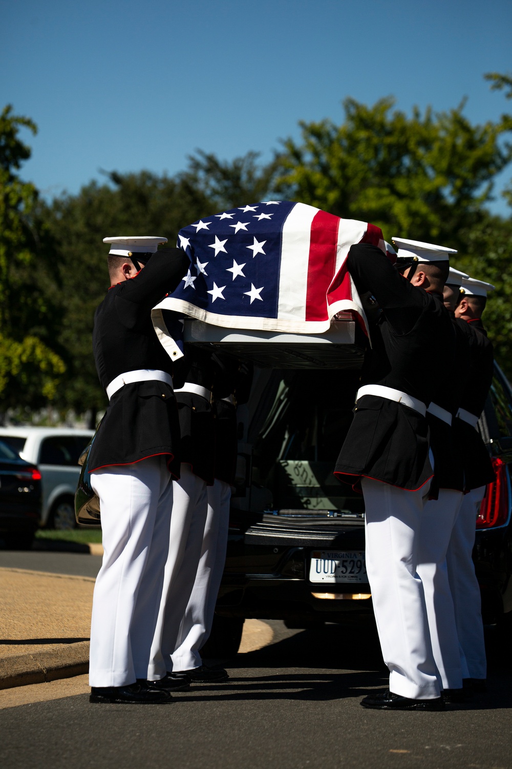 Staff Sgt. Daniel T. Hoover laid to rest at Arlington National Cemetery