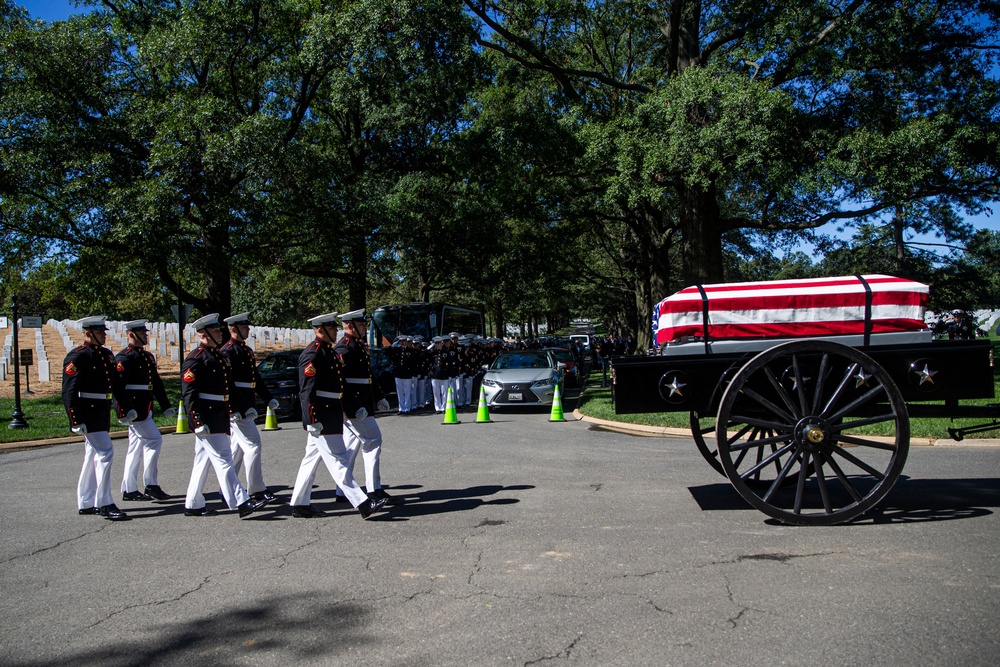 Staff Sgt. Daniel T. Hoover laid to rest at Arlington National Cemetery