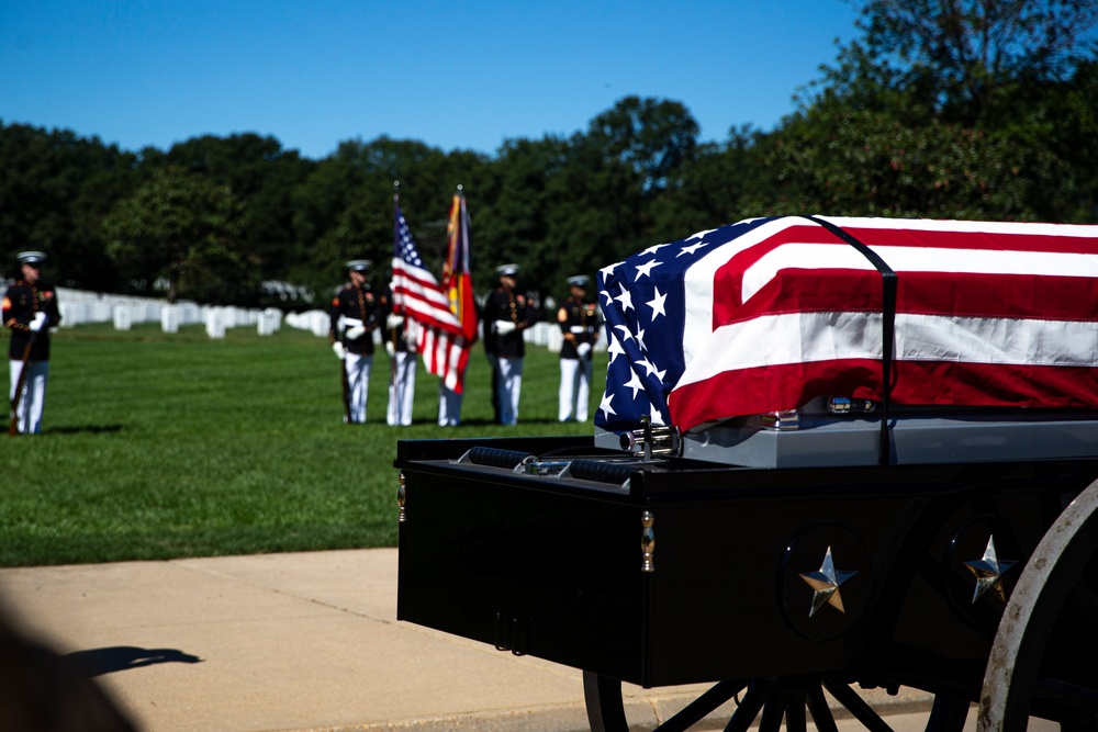 Staff Sgt. Daniel T. Hoover laid to rest at Arlington National Cemetery