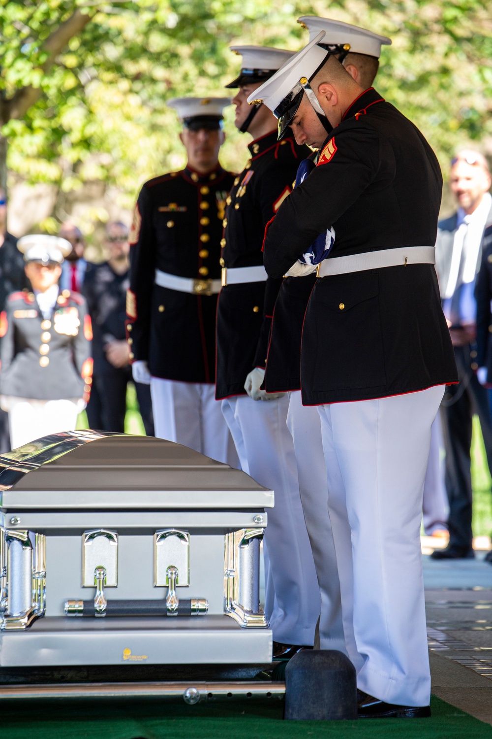 Staff Sgt. Daniel T. Hoover laid to rest at Arlington National Cemetery