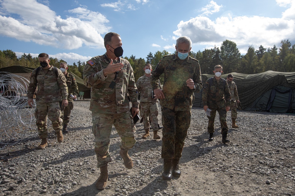 German Army Commander visits V Corps during Warfighter Exercise