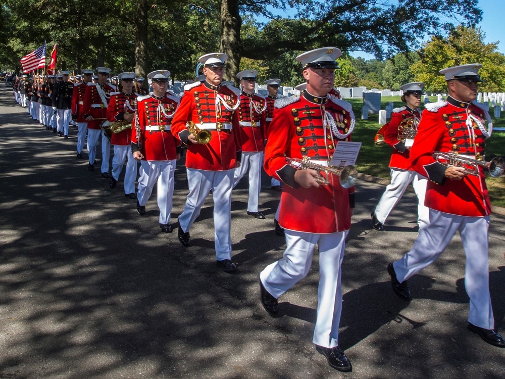 Marines with Marine Barracks Washington Pay their Last respects to Sgt. Nicole Gee
