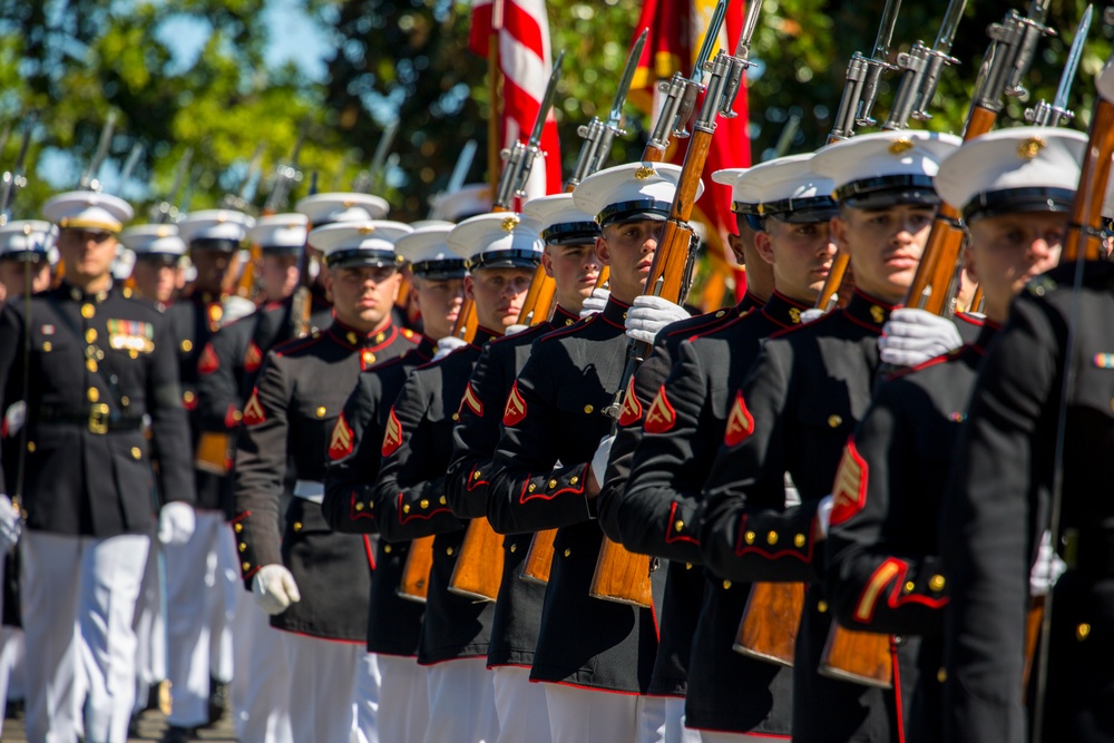 Marine Barracks Washington Pay their Last respects to Sgt. Nicole Gee
