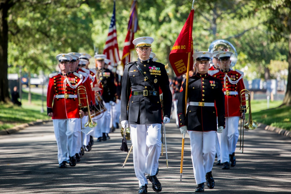 DVIDS - Images - Marine Barracks Washington Pay their Last respects to ...