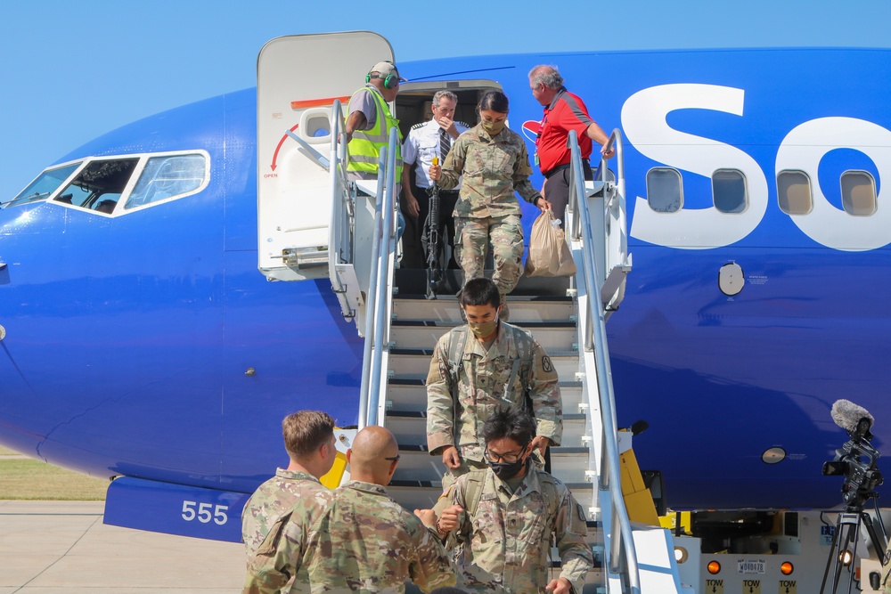 2-18 Field Artillery Battalion returning from NTC Training