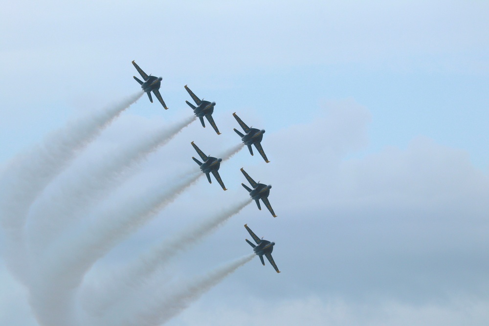 Pensacola Beach Blue Angels Air Show