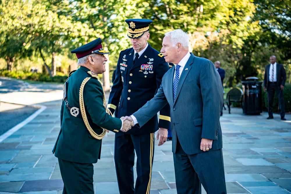 Gen. Bipin Rawat, Chief of Defence Staff of the Indian Armed Forces Participates in an Armed Forces Full Honors Wreath-Laying Ceremony at the Tomb of the Unknown Soldier