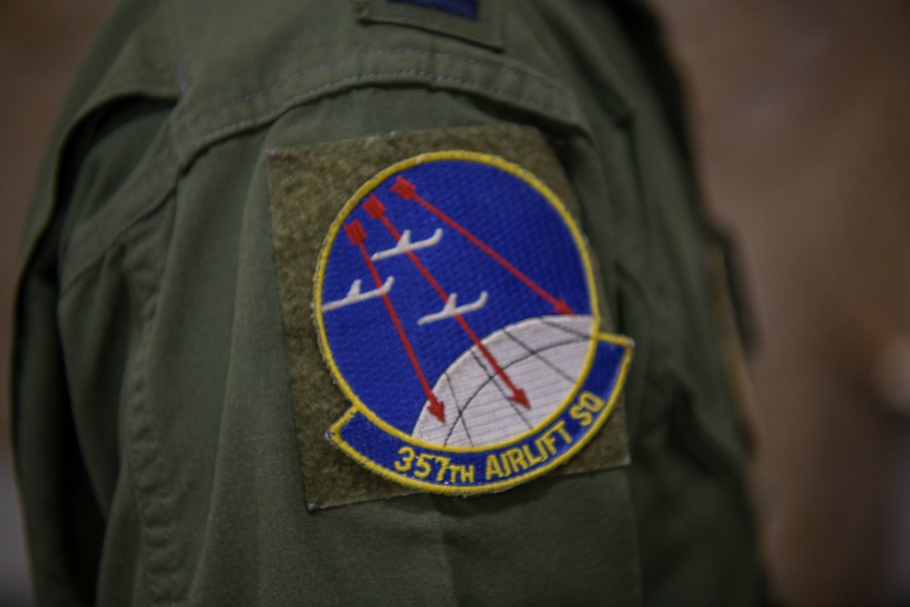 908th Airlift Wing deployment line