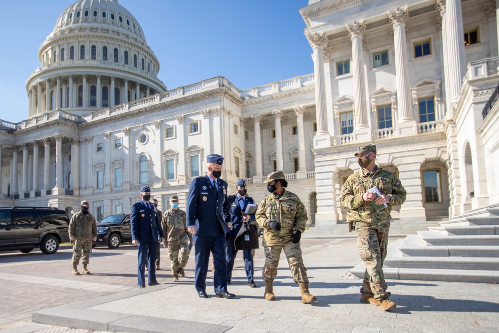 General of Space Force meets with National Guard members