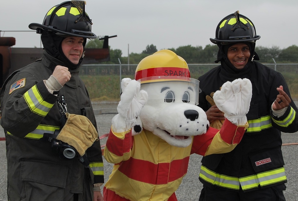 USAG Humphreys command team participates in Fire Prevention Week kickoff