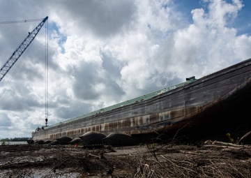 Hurricane Ida Recovery: Mississippi River