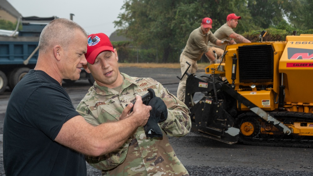 Retired SEAL Jocko Willink returns to Biddle Air National Guard Base