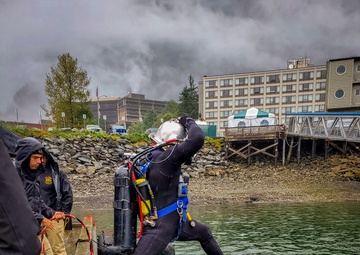 569th Engineer Dive Detachment in Juneau, Alaska