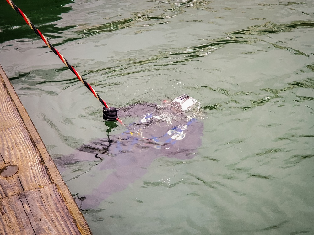 569th Engineer Dive Detachment in Juneau, Alaska