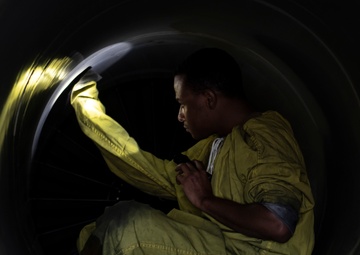 Engine run certification in the hush house