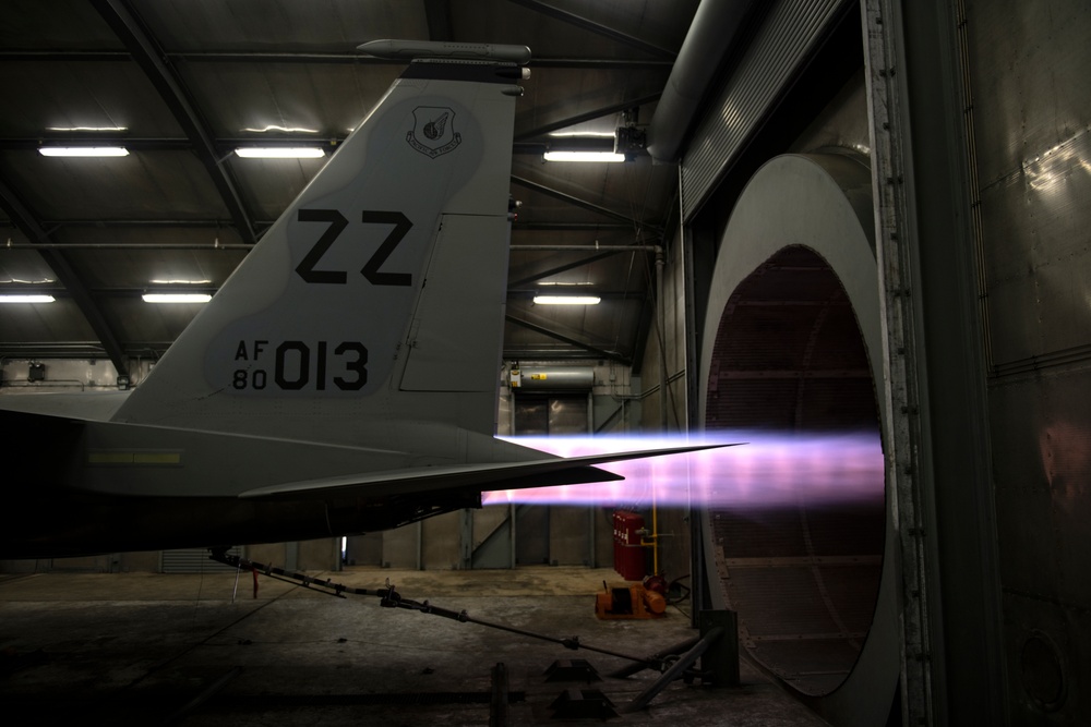 Engine run certification in the hush house