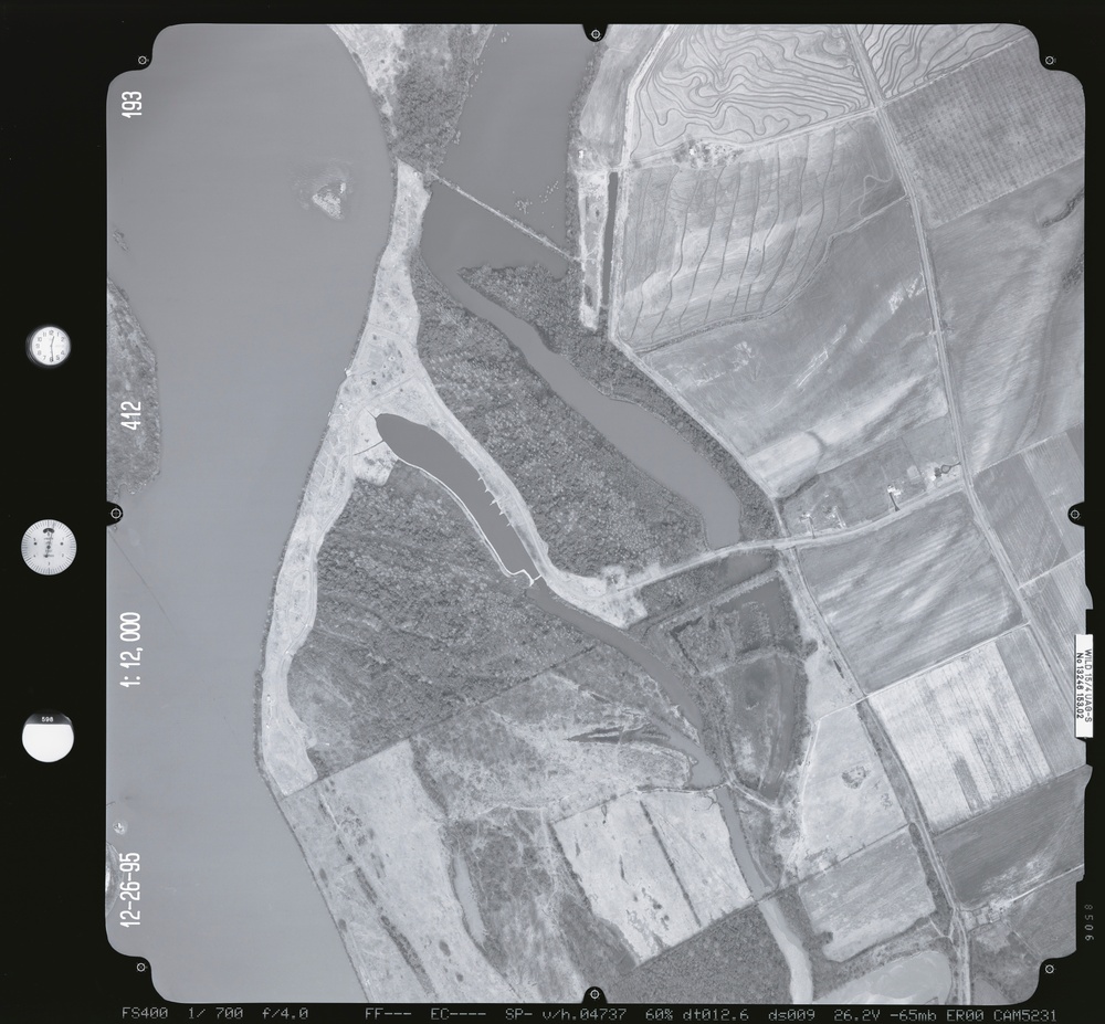 083261.194 - Arkansas River.412.1