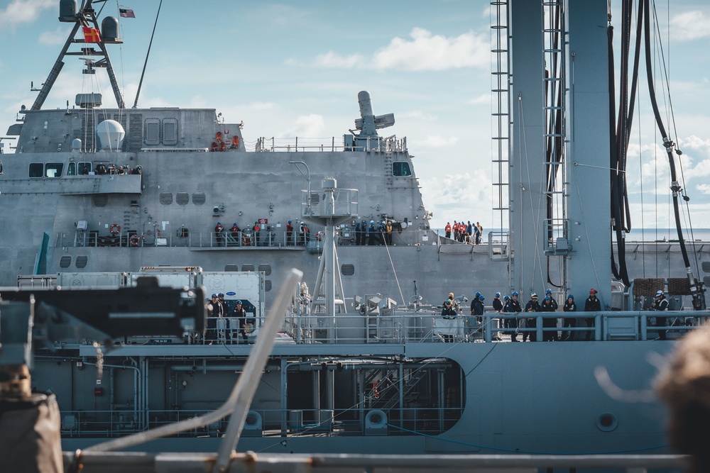 USS Charleston (LCS 18) sails with Royal New Zealand Navy ships HMNZS AOTEAROA (A11) and HMNZS TE KAHA (F77)