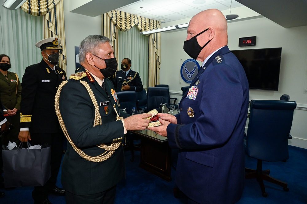 CSO Raymond meets with Indian Gen. Rawat