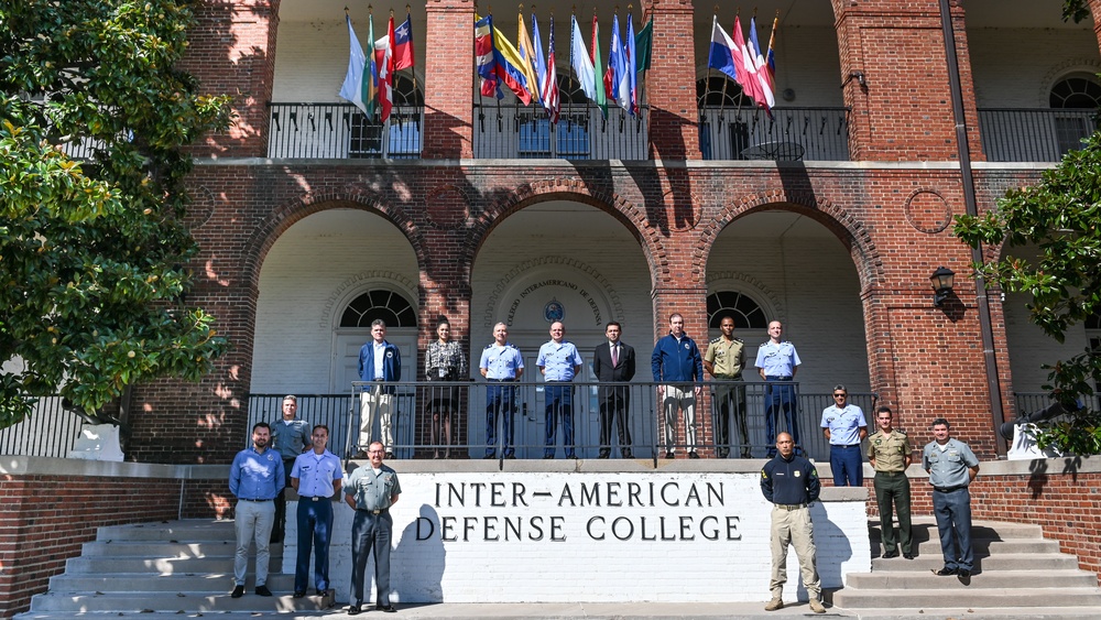 Class 61 Student Sponsor IADC Visit