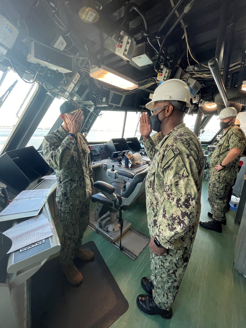 USS Detroit Holds Exchange of Command Ceremony