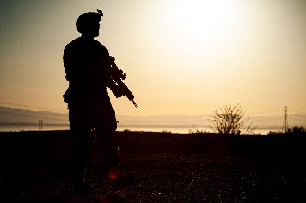 West Coast-based NSW operators execute land warfare operations with NSW Training Detachment 1