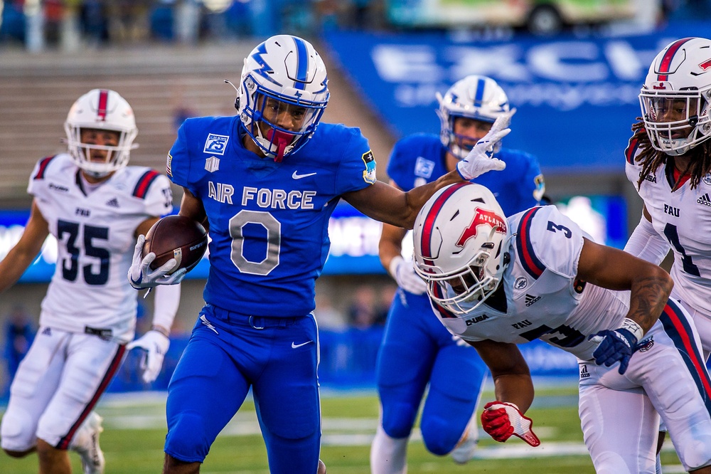 Air Force Football vs Florida Atlantic University 2021