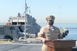 USS Oakland Gold (LCS 24) Gold Crew Holds Assumption of Command Ceremony