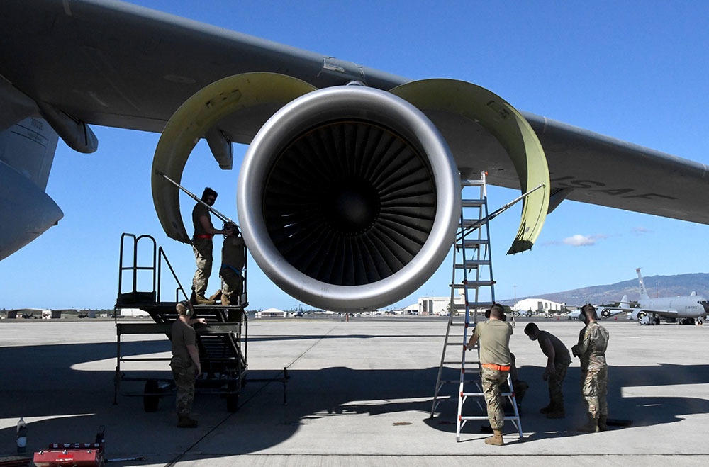 C-5 Galaxy Ground Trainer at JBPHH