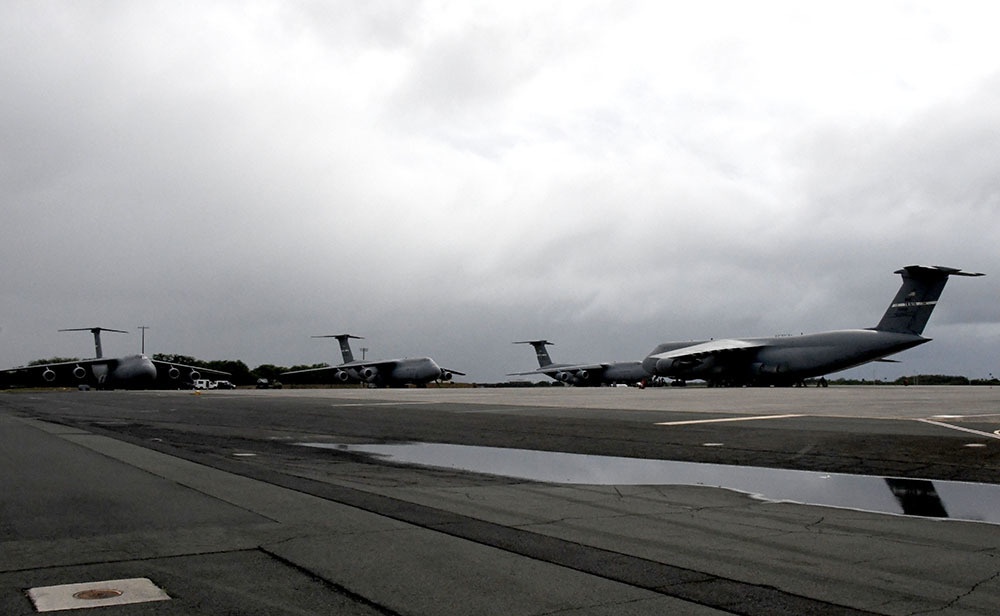 C-5 Galaxy Ground Trainer at JBPHH