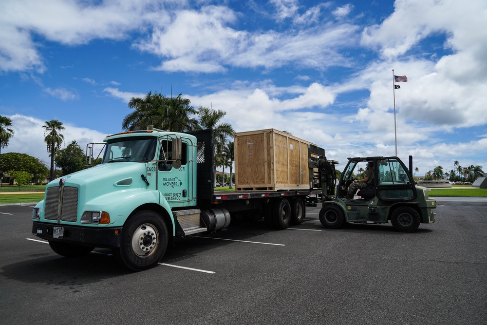 New heritage statics &quot;land&quot; at 15th Wing
