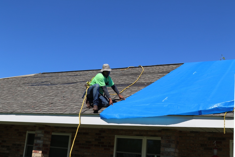 Hurricane Ida: Blue Roof installation