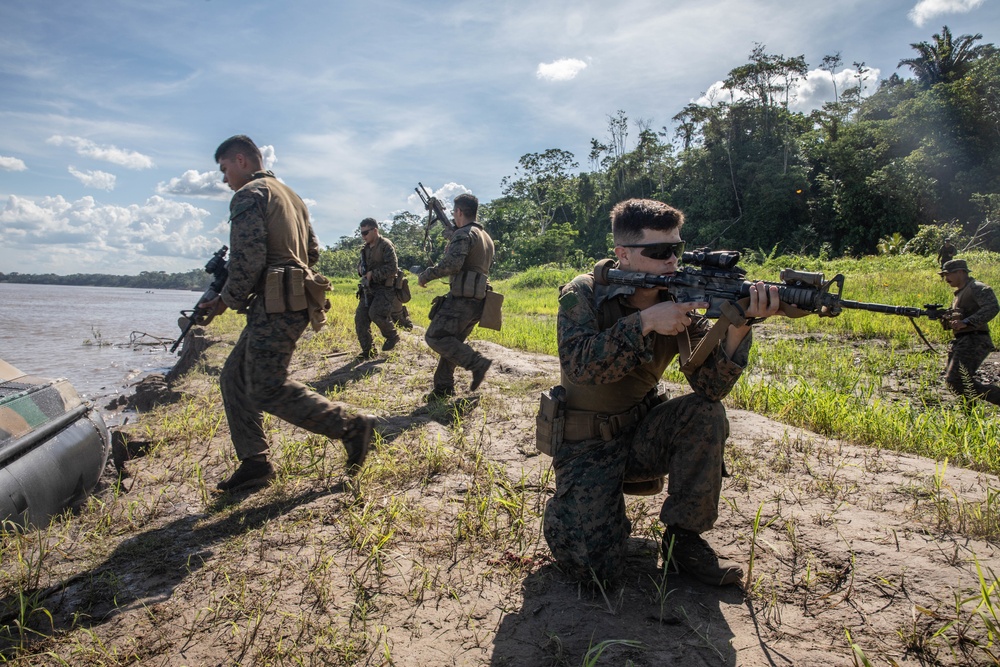 UNITAS 2021: U.S. Marines conduct littoral operations with Peruvian Marines
