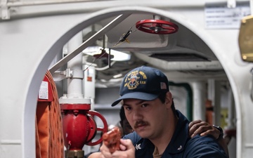 Sailors Conduct Small Arms Training Aboard USS Michael Murphy (DDG 112)