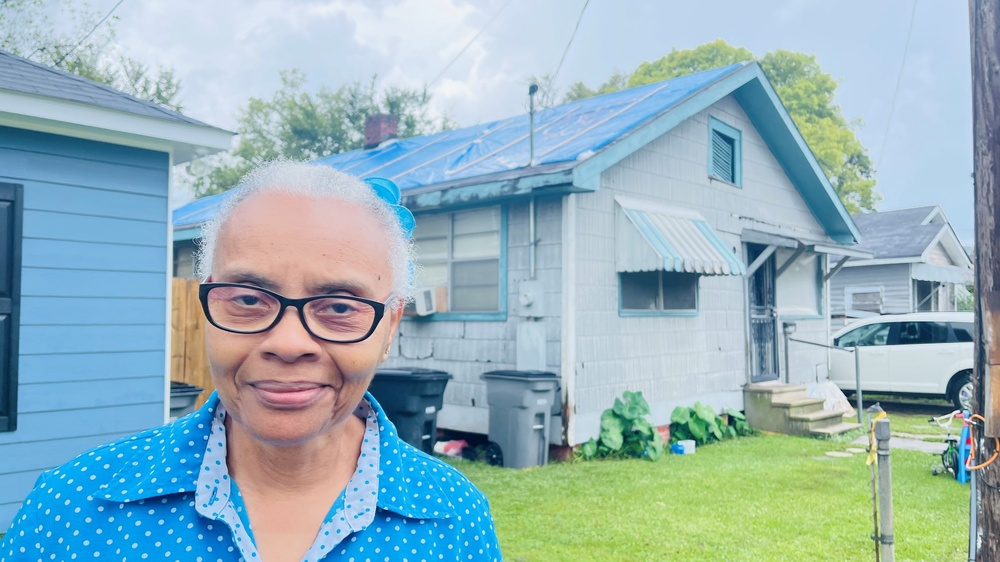 Baton Rouge resident receives Blue Roof after Hurricane Ida