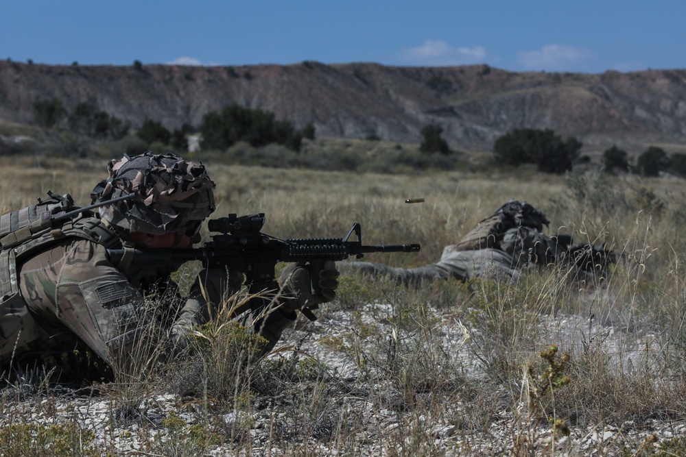 1st Battalion 8th Infantry Regiment Soldiers conduct platoon live fire exercises Sept. 24, 2021