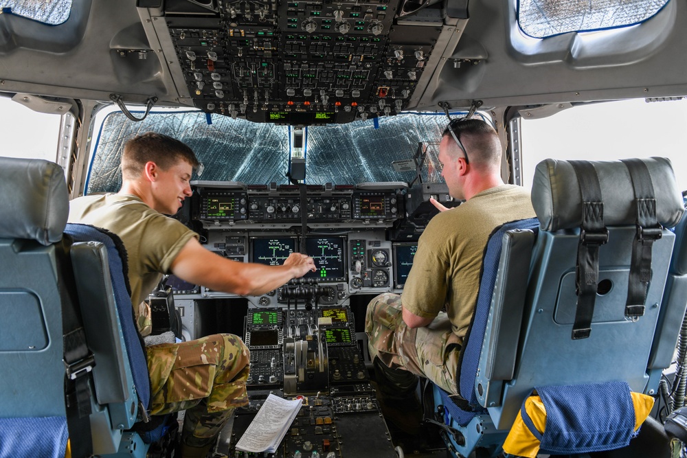 172nd Maintenance Group inspects C-17 Globemaster III aircraft in Puerto Rico
