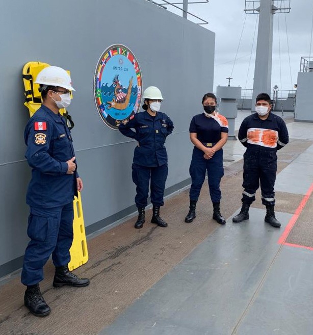 Peruvian sailors aboard the Makassar-class landing platform dock ship BAP Pisco (AMP 156) conduct medical training as part of a mass casualty drill