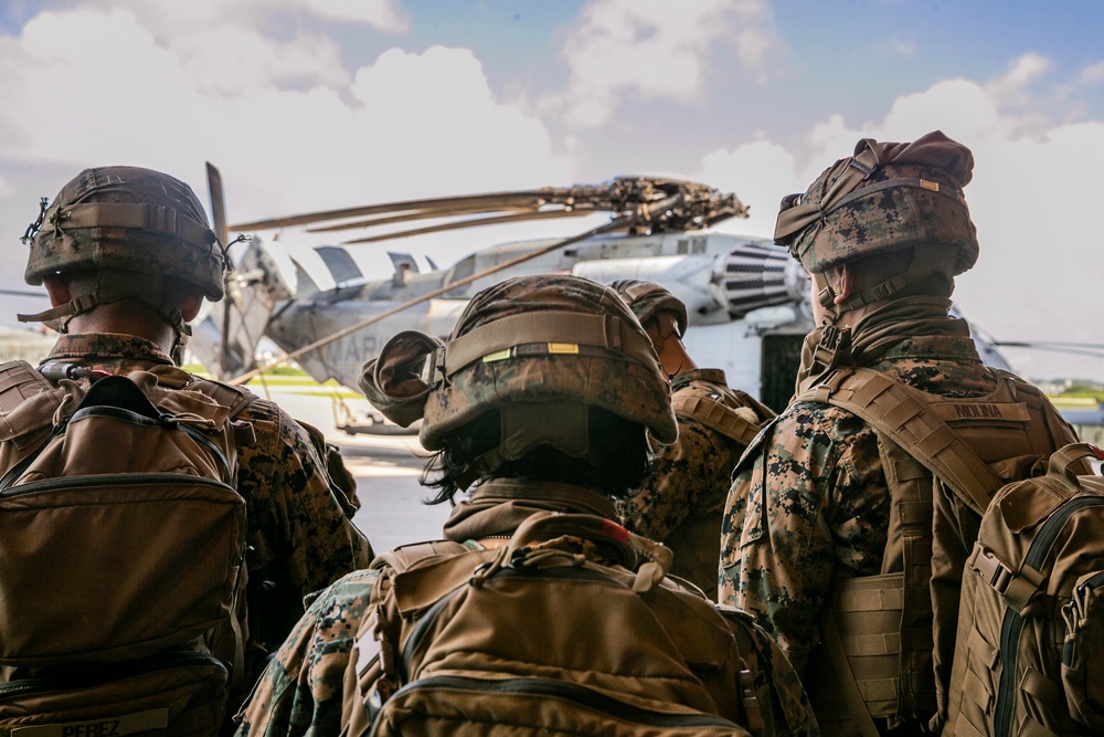 Marines with 3d LSB conduct post-exercise HST