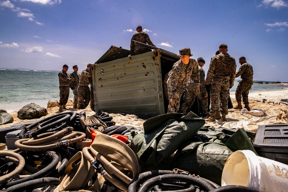 Marines with 3d LSB conduct post-exercise HST