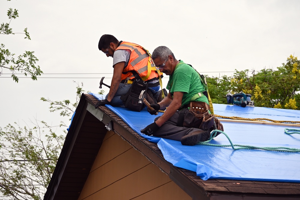 USACE continues its Operation Blue Roof mission